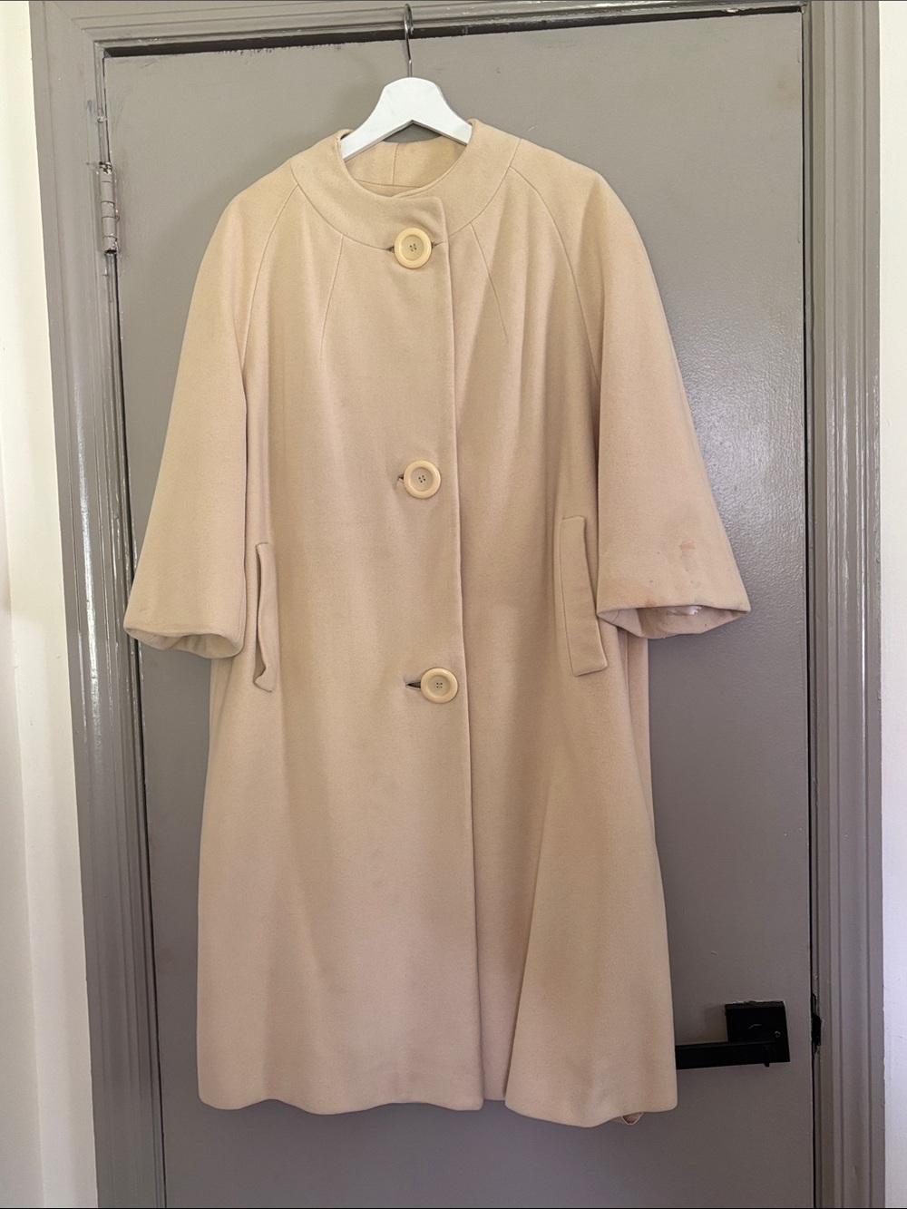 Vintage 1950s Rich’s Women’s Oatmeal Cashmere Swing Coat | Clyde Fashion